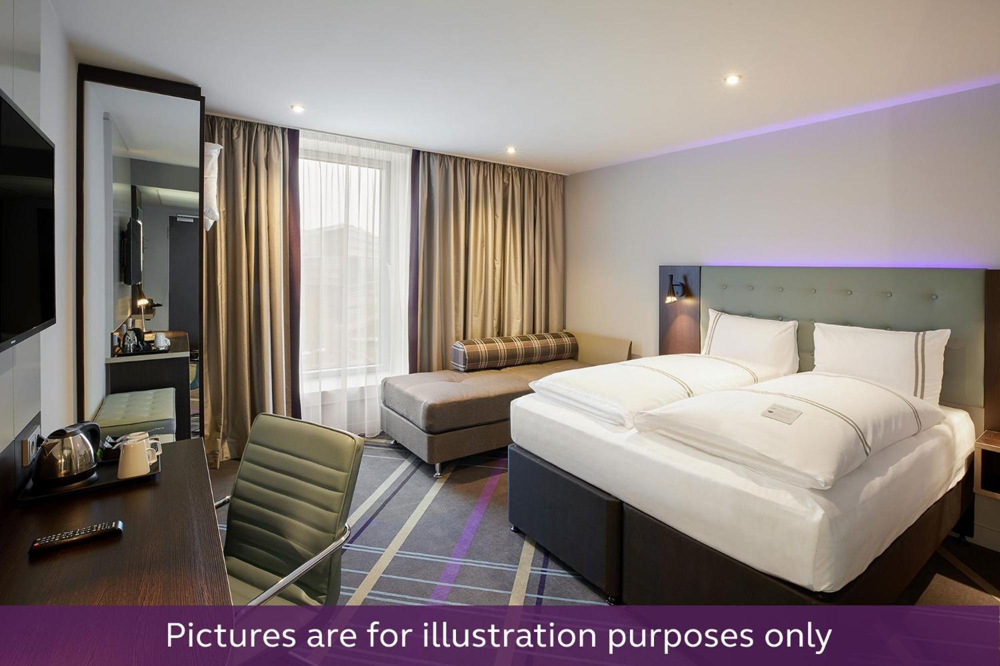 Premier Inn Hamburg City Millerntor Buitenkant foto