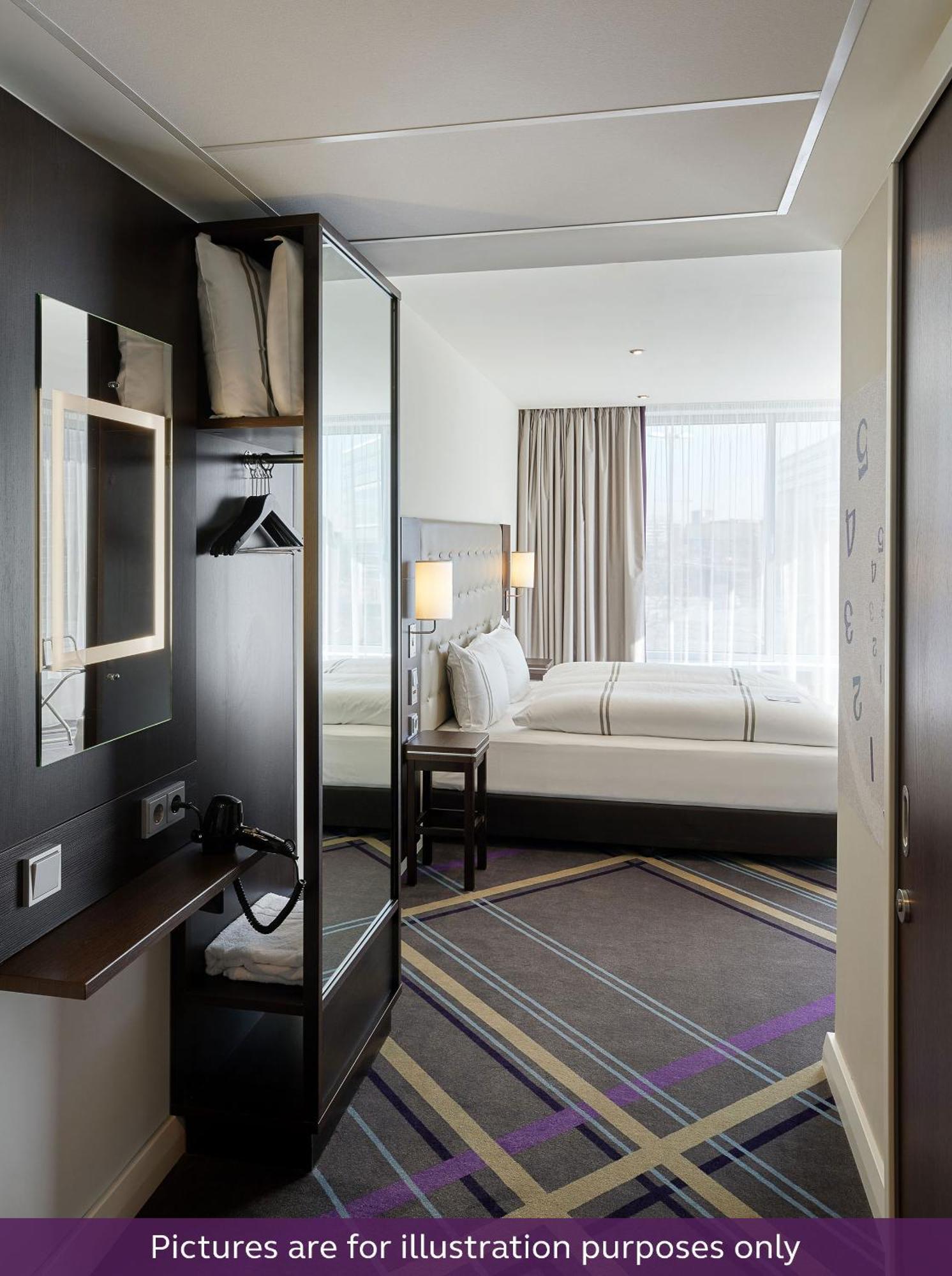 Premier Inn Hamburg City Millerntor Buitenkant foto